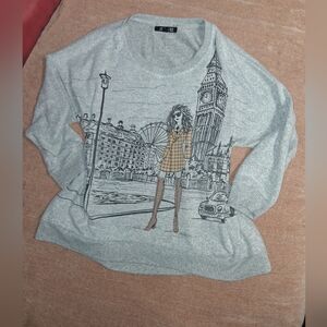 Stylish Gray Cityscape Sweatshirt